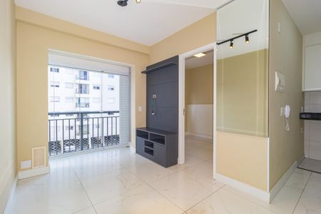 Sala de apartamento para alugar com 2 quartos, 38m² em Jardim Analia Franco, São Paulo