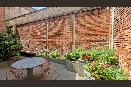 Casa à venda com 328m², 5 quartos e 3 vagasQuintal