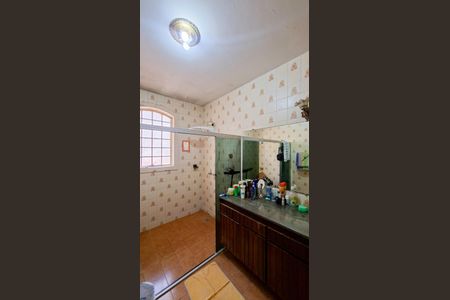 Casa à venda com 328m², 5 quartos e 3 vagasBanheiro da Suíte