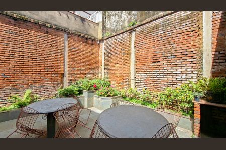 Casa à venda com 328m², 5 quartos e 3 vagasQuintal