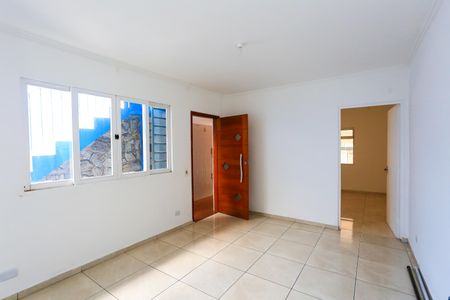 Sala  de casa para alugar com 4 quartos, 120m² em Campo Limpo, São Paulo