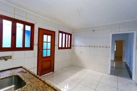 Casa para alugar com 120m², 4 quartos e 2 vagascozinha