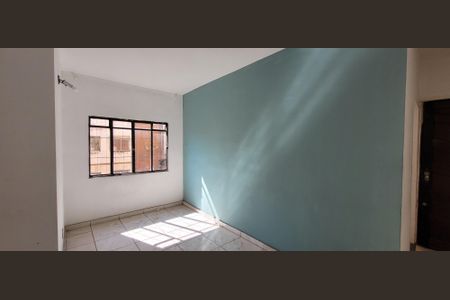 Sala de apartamento para alugar com 2 quartos, 43m² em Morada do Trevo, Betim