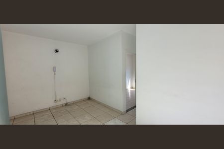 Sala de apartamento para alugar com 2 quartos, 43m² em Morada do Trevo, Betim