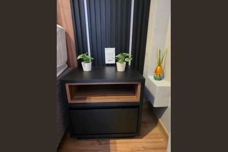 Studio para alugar com 35m², 1 quarto e sem vaga Studio para alugar com 35m², 1 quarto e sem vagaSala/Quarto