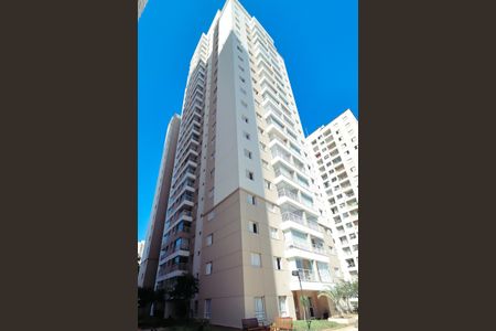 Apartamento para alugar com 59m², 2 quartos e 1 vaga Apartamento para alugar com 59m², 2 quartos e 1 vagaFachada