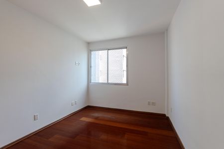 Apartamento para alugar com 110m², 3 quartos e 1 vagaQuarto 1
