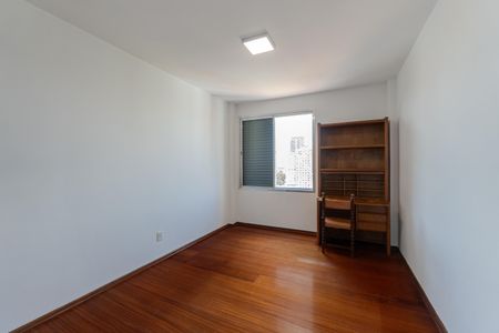 Apartamento para alugar com 110m², 3 quartos e 1 vagaQuarto 3
