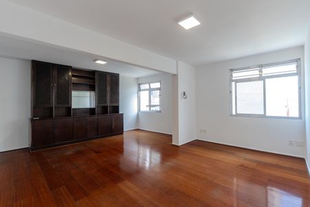 Sala de apartamento para alugar com 3 quartos, 110m² em Bela Vista, São Paulo