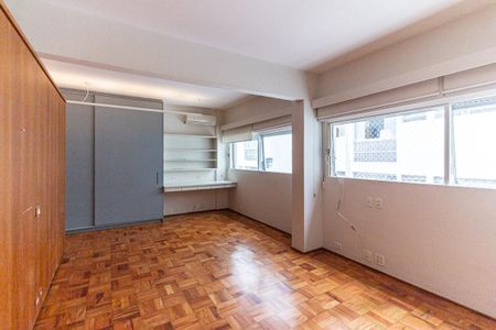 Suíte de apartamento para alugar com 2 quartos, 260m² em Consolação, São Paulo