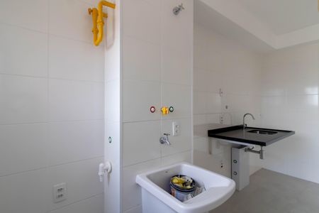 Apartamento à venda com 68m², 2 quartos e 1 vaga Apartamento à venda com 68m², 2 quartos e 1 vagaArea de Serviço