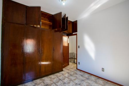 Casa à venda com 118m², 2 quartos e 1 vagaQuarto 2