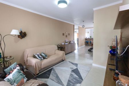 Casa à venda com 3 quartos, 260m² em Guarulhos, Guarulhos