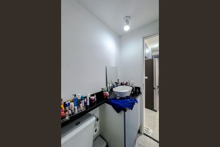 Apartamento para alugar com 38m², 2 quartos e sem vaga Apartamento para alugar com 38m², 2 quartos e sem vagaBanheiro