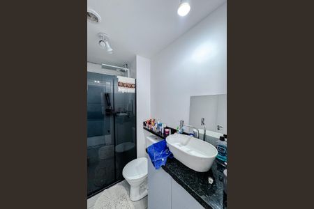 Apartamento para alugar com 38m², 2 quartos e sem vaga Apartamento para alugar com 38m², 2 quartos e sem vagaBanheiro