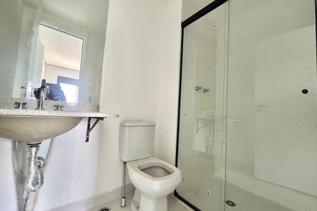 Apartamento para alugar com 28m², 1 quarto e sem vagaBanheiro da Suíte