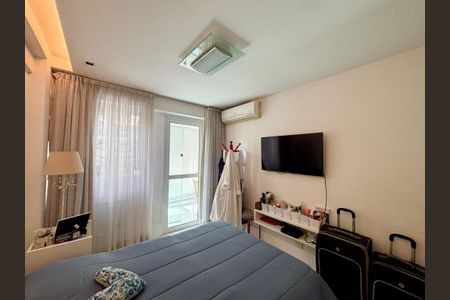Apartamento à venda com 90m², 2 quartos e 1 vaga Apartamento à venda com 90m², 2 quartos e 1 vagaSuíte