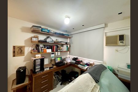 Apartamento à venda com 90m², 2 quartos e 1 vaga Apartamento à venda com 90m², 2 quartos e 1 vagaQuarto