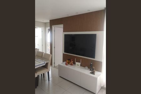 Sala de apartamento para alugar com 2 quartos, 43m² em Centro, Ribeirão das Neves