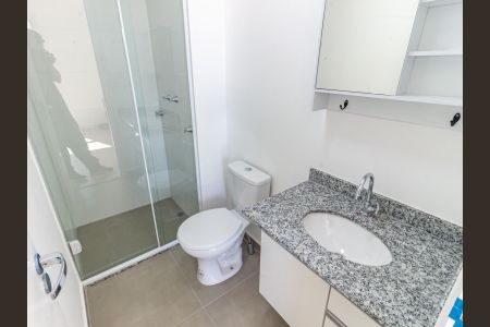 Banheiro de apartamento para alugar com 1 quarto, 25m² em Belenzinho, São Paulo