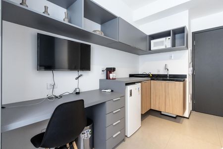Sala de kitnet/studio para alugar com 1 quarto, 22m² em Perdizes, São Paulo