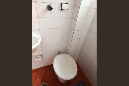 Apartamento para alugar com 68m², 2 quartos e sem vagaÁrea de Serviço - banheiro