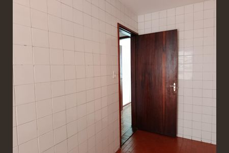 Apartamento para alugar com 68m², 2 quartos e sem vagaCozinha