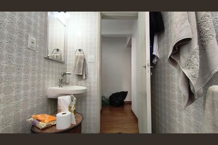 Apartamento para alugar com 75m², 2 quartos e sem vaga Apartamento para alugar com 75m², 2 quartos e sem vagaBanheiro
