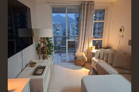 Apartamento para alugar com 73m², 2 quartos e 1 vagaSala