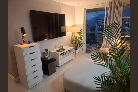 Apartamento para alugar com 73m², 2 quartos e 1 vagaQuarto