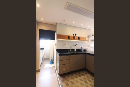 Apartamento à venda com 86m², 2 quartos e 2 vagasCozinha 