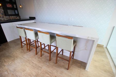 Apartamento para alugar com 120m², 2 quartos e 2 vagas