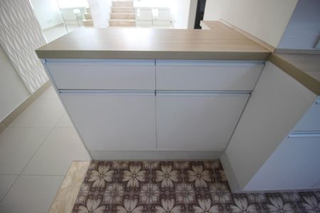 Apartamento para alugar com 120m², 2 quartos e 2 vagas