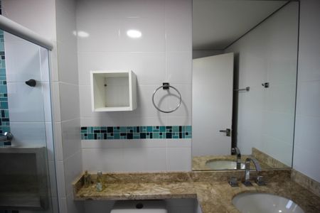 Apartamento para alugar com 120m², 2 quartos e 2 vagas