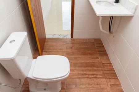 Casa para alugar com 94m², 2 quartos e 2 vagas Casa para alugar com 94m², 2 quartos e 2 vagasBanheiro da Suíte