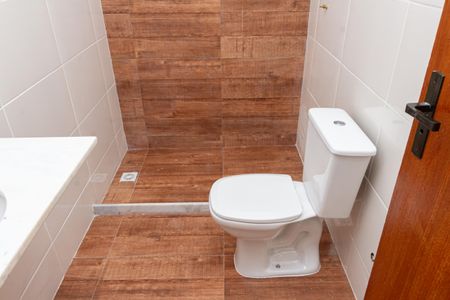 Casa para alugar com 94m², 2 quartos e 2 vagas Casa para alugar com 94m², 2 quartos e 2 vagasBanheiro da Suíte