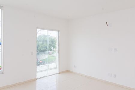 Casa para alugar com 94m², 2 quartos e 2 vagas Casa para alugar com 94m², 2 quartos e 2 vagasQuarto Suíte