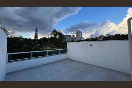 Apartamento à venda com 70m², 2 quartos e 1 vaga Apartamento à venda com 70m², 2 quartos e 1 vagacobertura