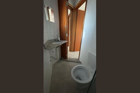 Apartamento à venda com 70m², 2 quartos e 1 vaga Apartamento à venda com 70m², 2 quartos e 1 vagaBanheiro da Suíte