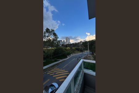 Apartamento à venda com 70m², 2 quartos e 1 vaga Apartamento à venda com 70m², 2 quartos e 1 vagaSuite Varanda