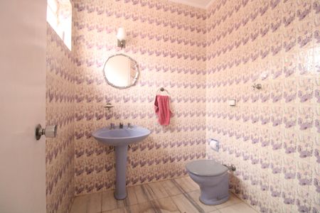 Casa para alugar com 250m², 3 quartos e 8 vagaslavabo