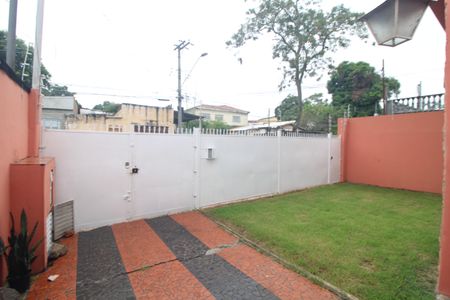 Casa para alugar com 250m², 3 quartos e 8 vagasFrente da casa