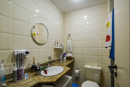 Apartamento à venda com 89m², 3 quartos e 2 vagasBanheiro Social
