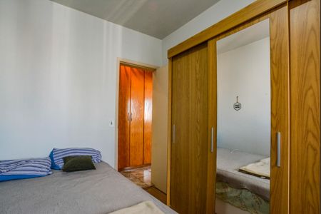 Apartamento à venda com 89m², 3 quartos e 2 vagasQuarto 2