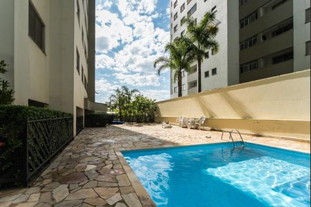 Apartamento à venda com 89m², 3 quartos e 2 vagasÁrea comum - Piscina