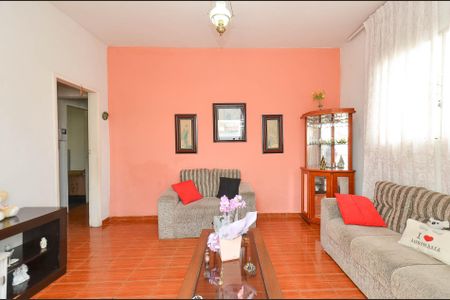 Casa à venda com 185m², 4 quartos e 7 vagasSala de Estar