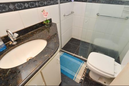 Casa à venda com 185m², 4 quartos e 7 vagasBanheiro