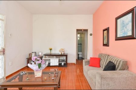 Casa à venda com 185m², 4 quartos e 7 vagasSala de Estar