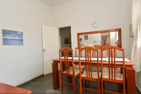 Casa à venda com 185m², 4 quartos e 7 vagasSala de Jantar