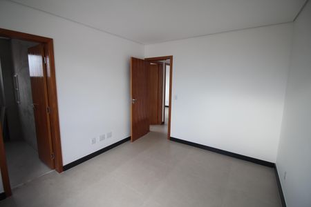 Apartamento para alugar com 170m², 3 quartos e 2 vagasQuarto 1